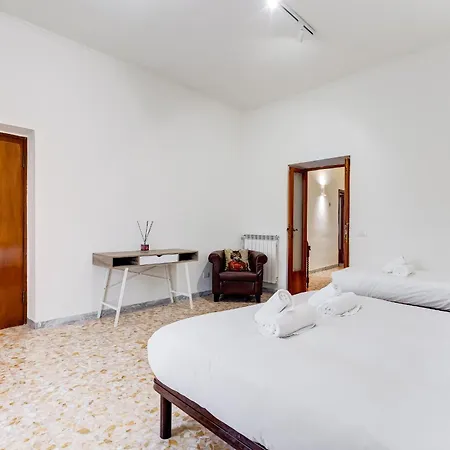 Vivilo Collection - San Vito View