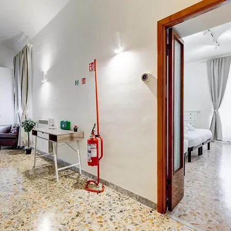 Vivilo Collection - San Vito View - 3 Bdr 2 Baths * Roma
