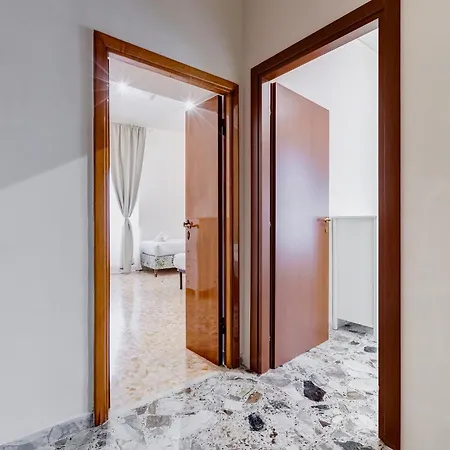 Appartamento Vivilo Collection - San Vito View - 3 Bdr 2 Baths Roma