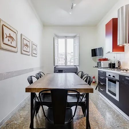 Appartamento Vivilo Collection - San Vito View - 3 Bdr 2 Baths Roma